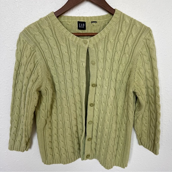 Green GAP Spring Knit Cardigan Size M - Picture 2 of 4
